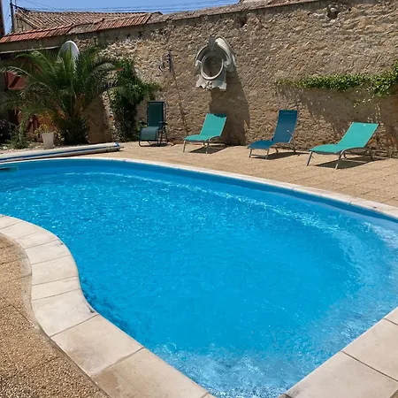 La Celine Bed & Breakfast