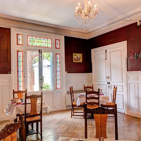 席琳别墅 圣洛朗-德拉